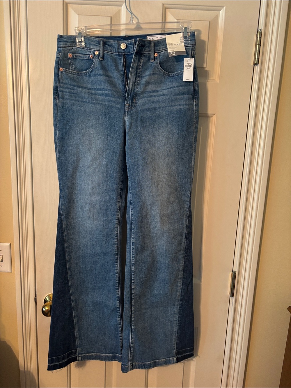 GAP Women’s  Flare Jeans